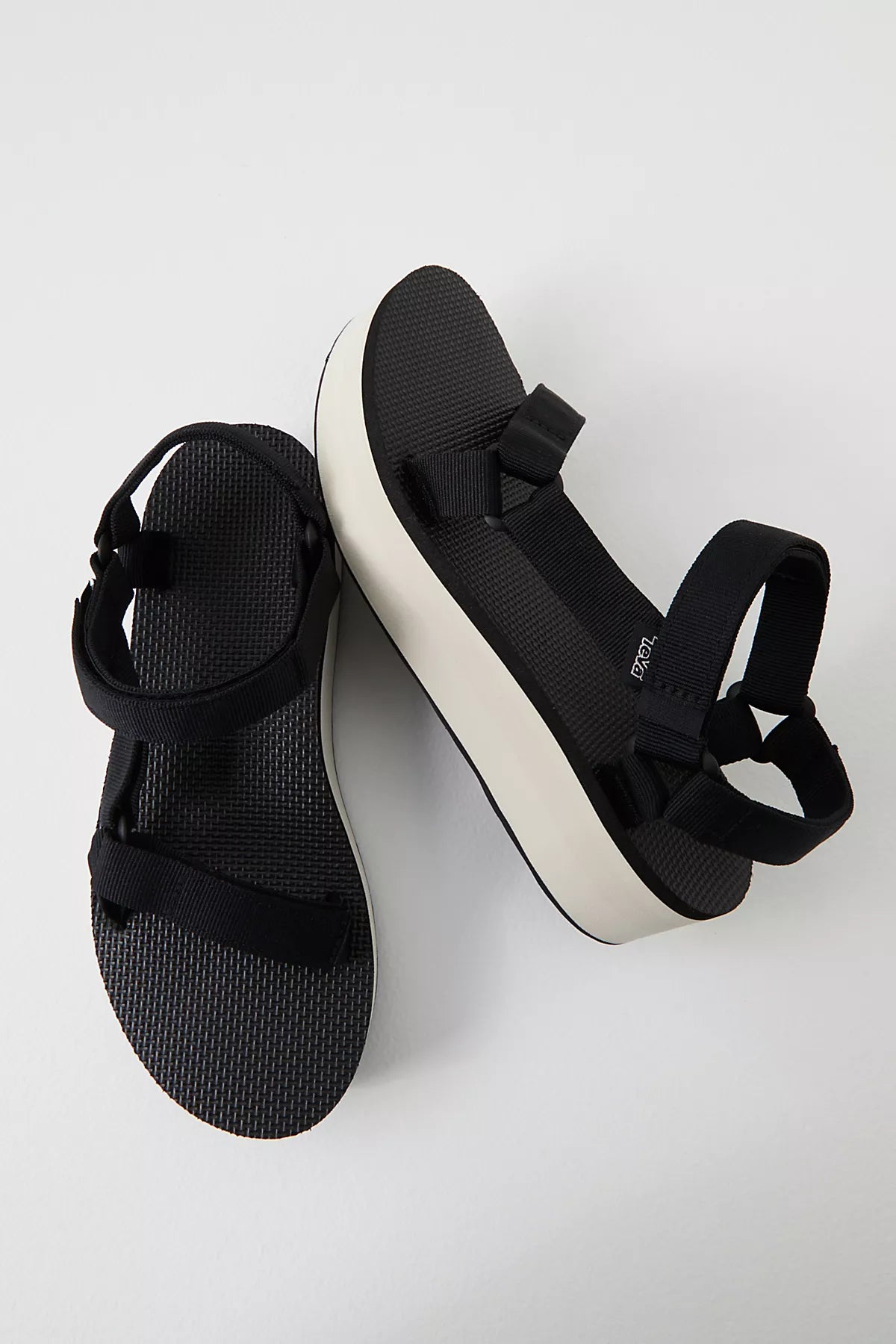Teva Flatform Universal Sandals