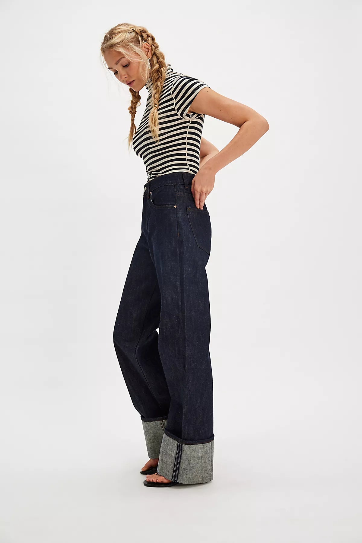 Neuw Coco Relaxed Cuffed Jeans