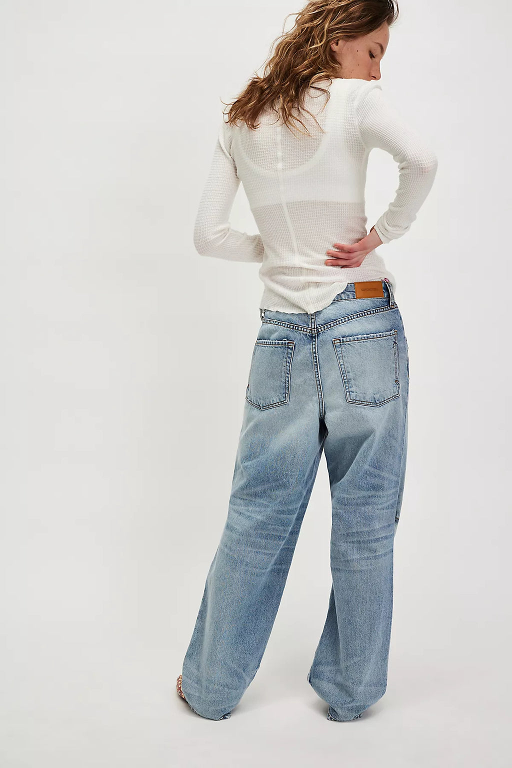 Cotton Citizen The Mila Jeans
