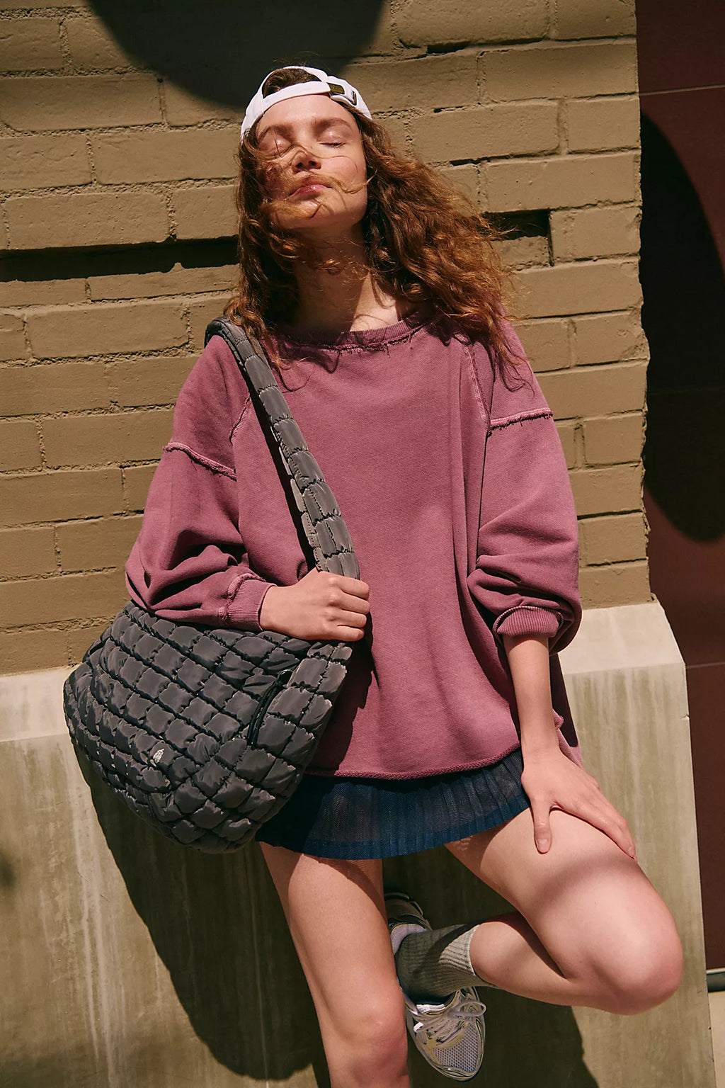 One To Beat Pullover