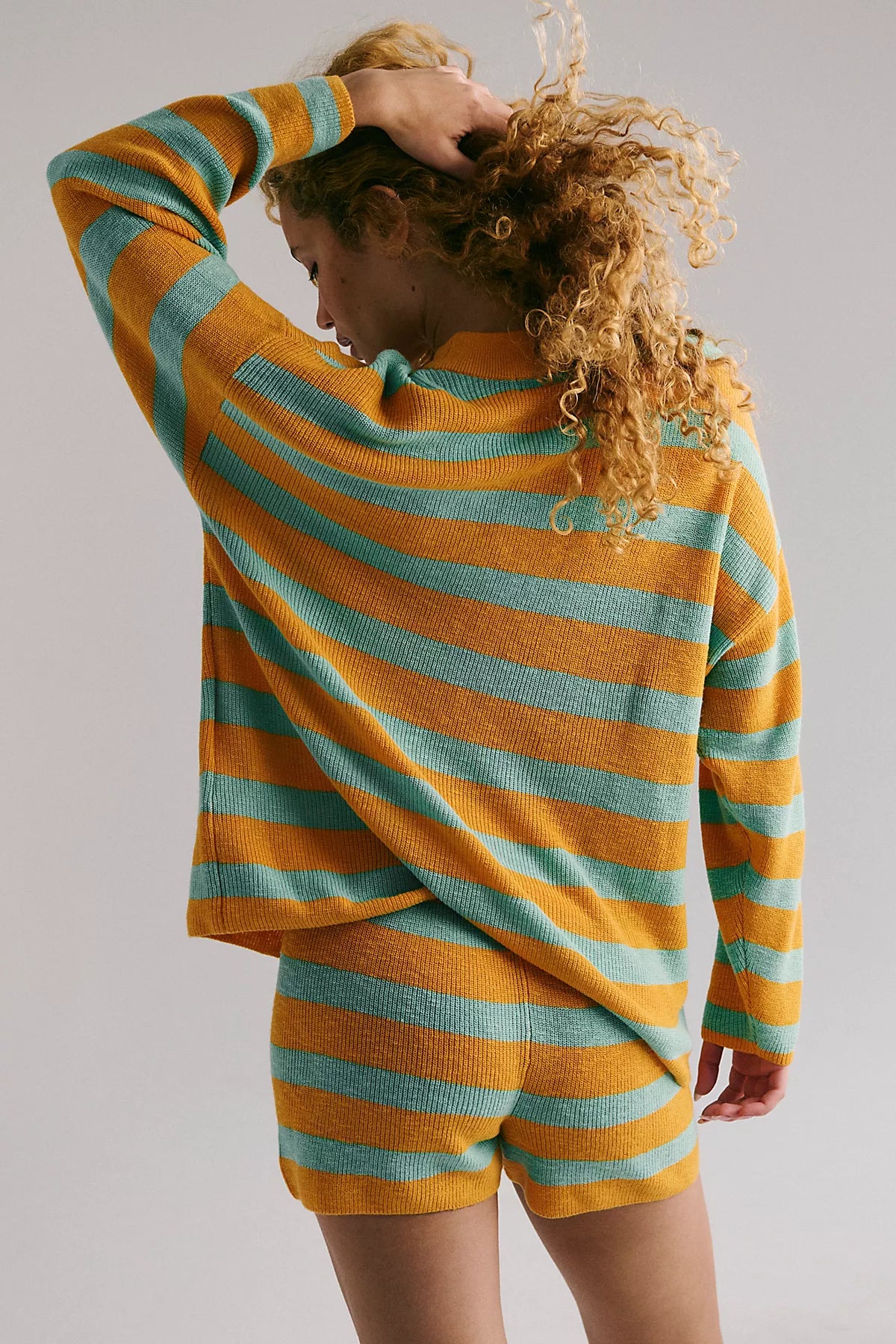 Malibu Surf Sweater Set