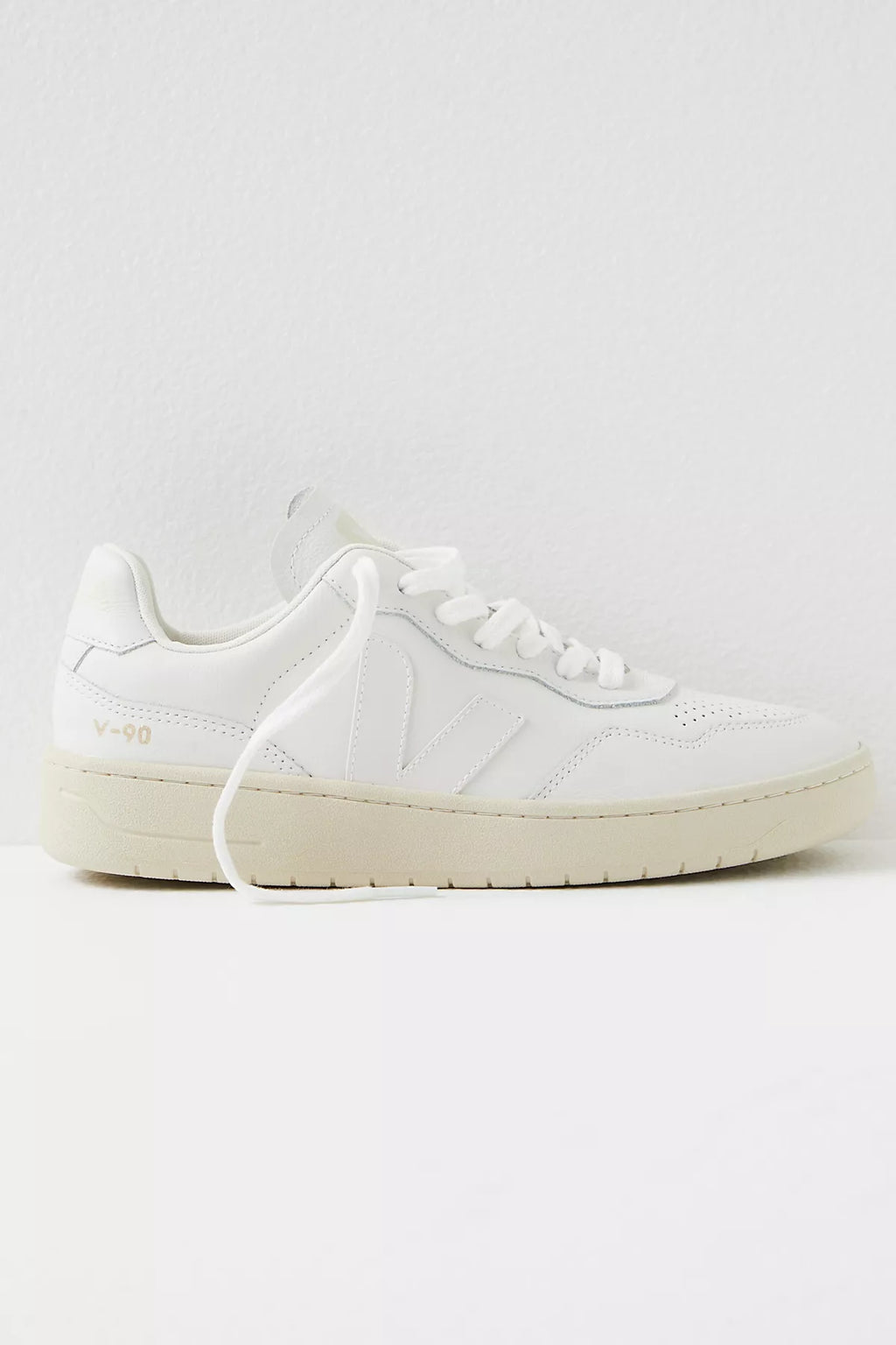 Veja V-90 Sneakers