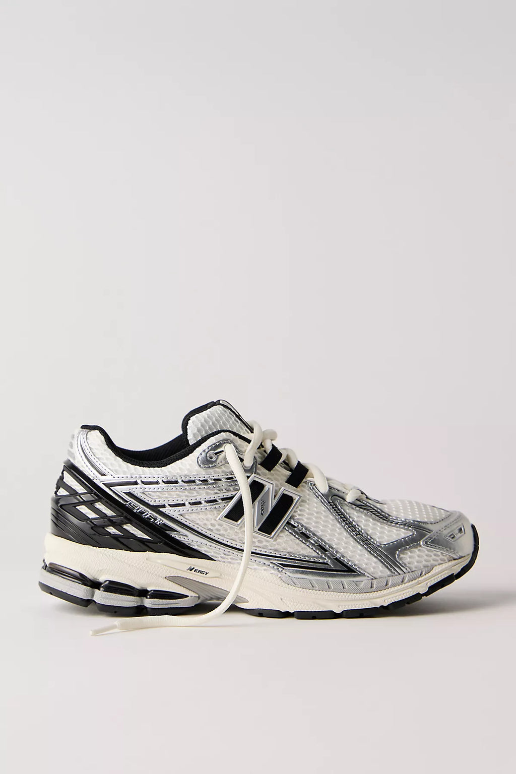 New Balance 1906R Sneakers
