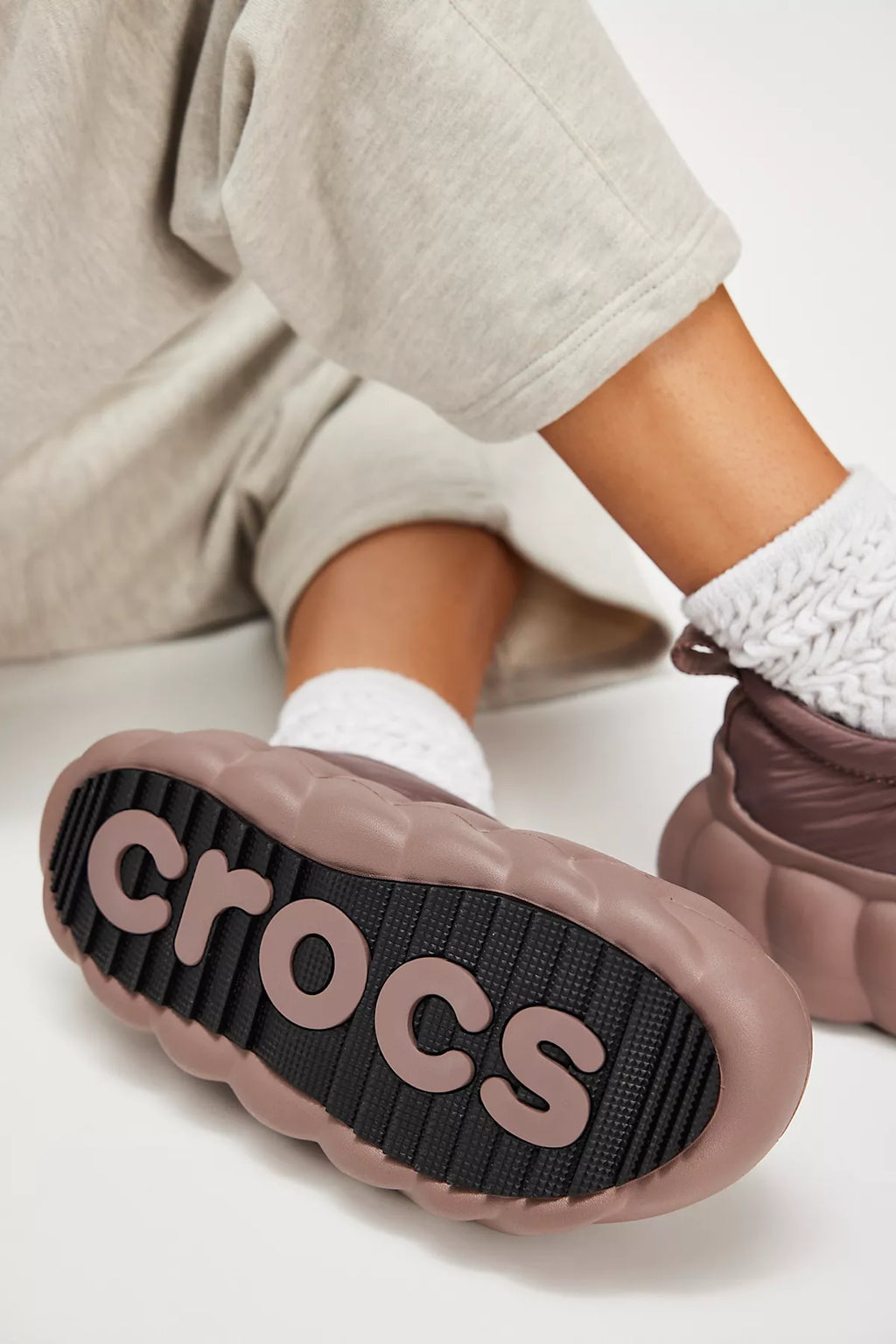 Crocs Overpuff Shorty Slip-Ons