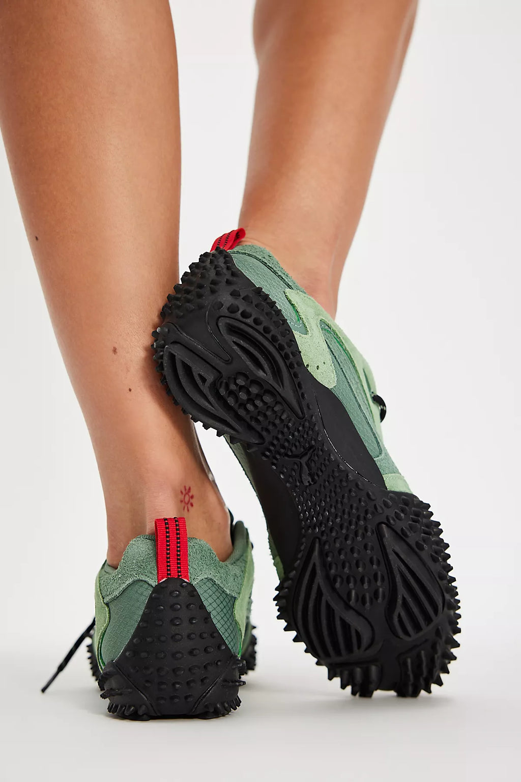 Puma Mostro XC Sneakers