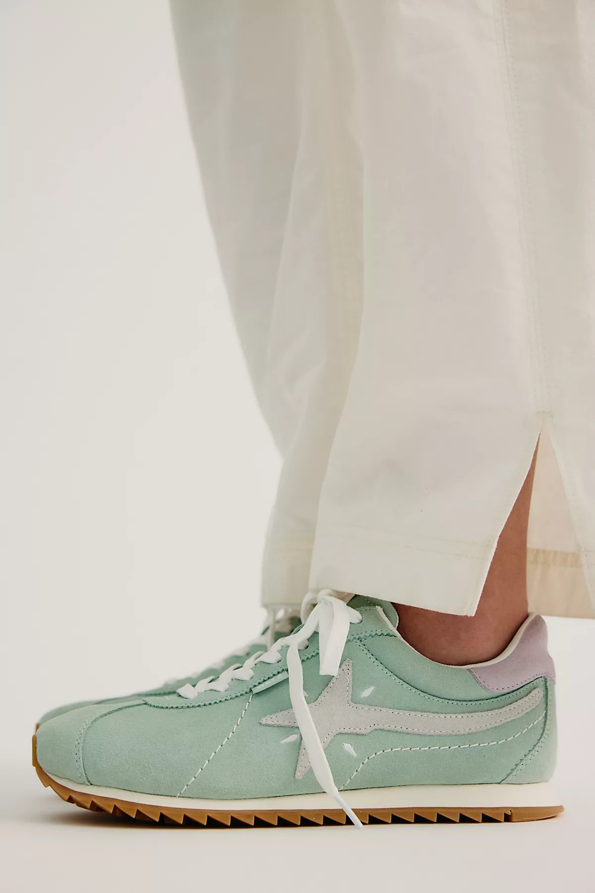 Tahiti Sneakers