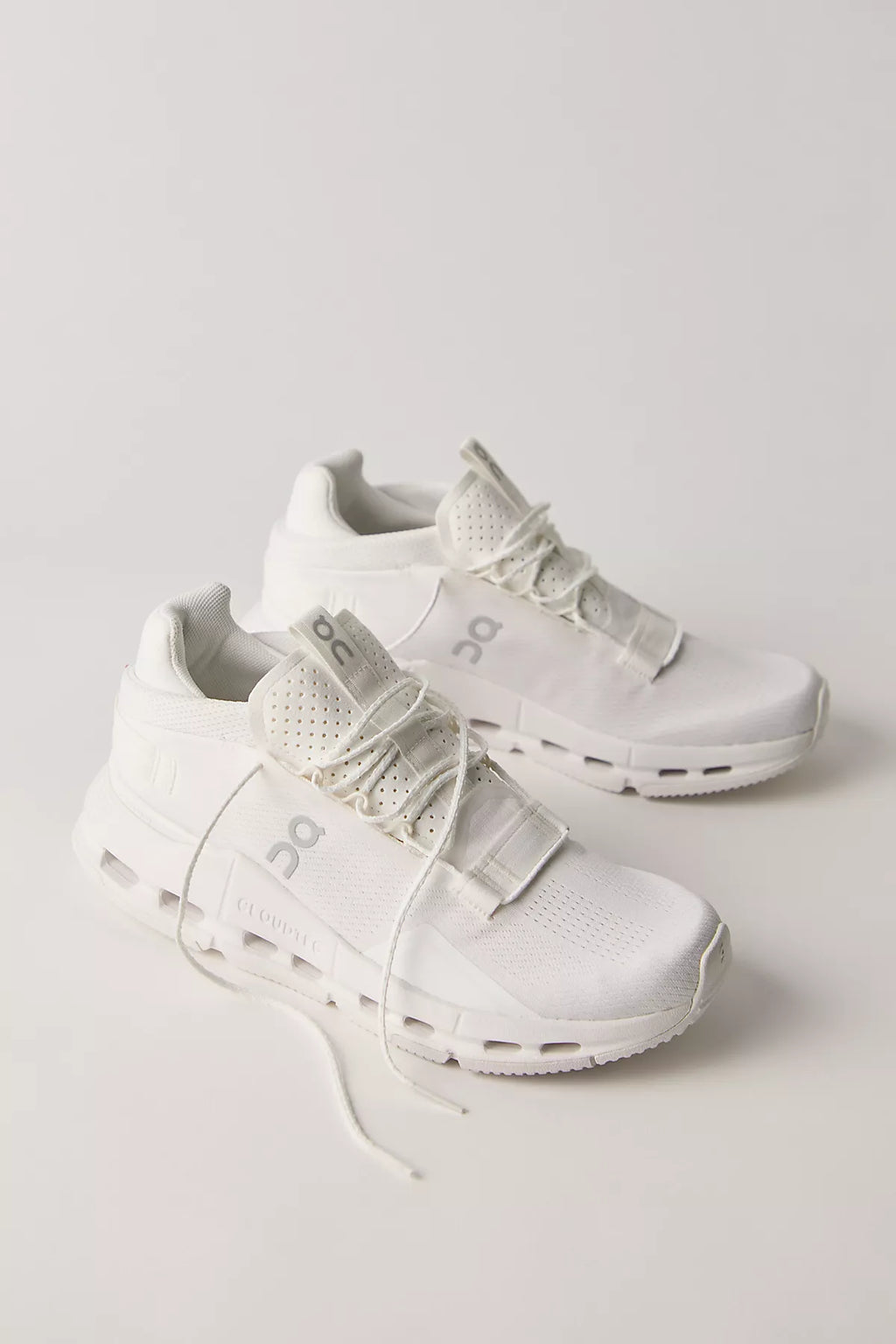 On Cloudnova 2 Sneakers