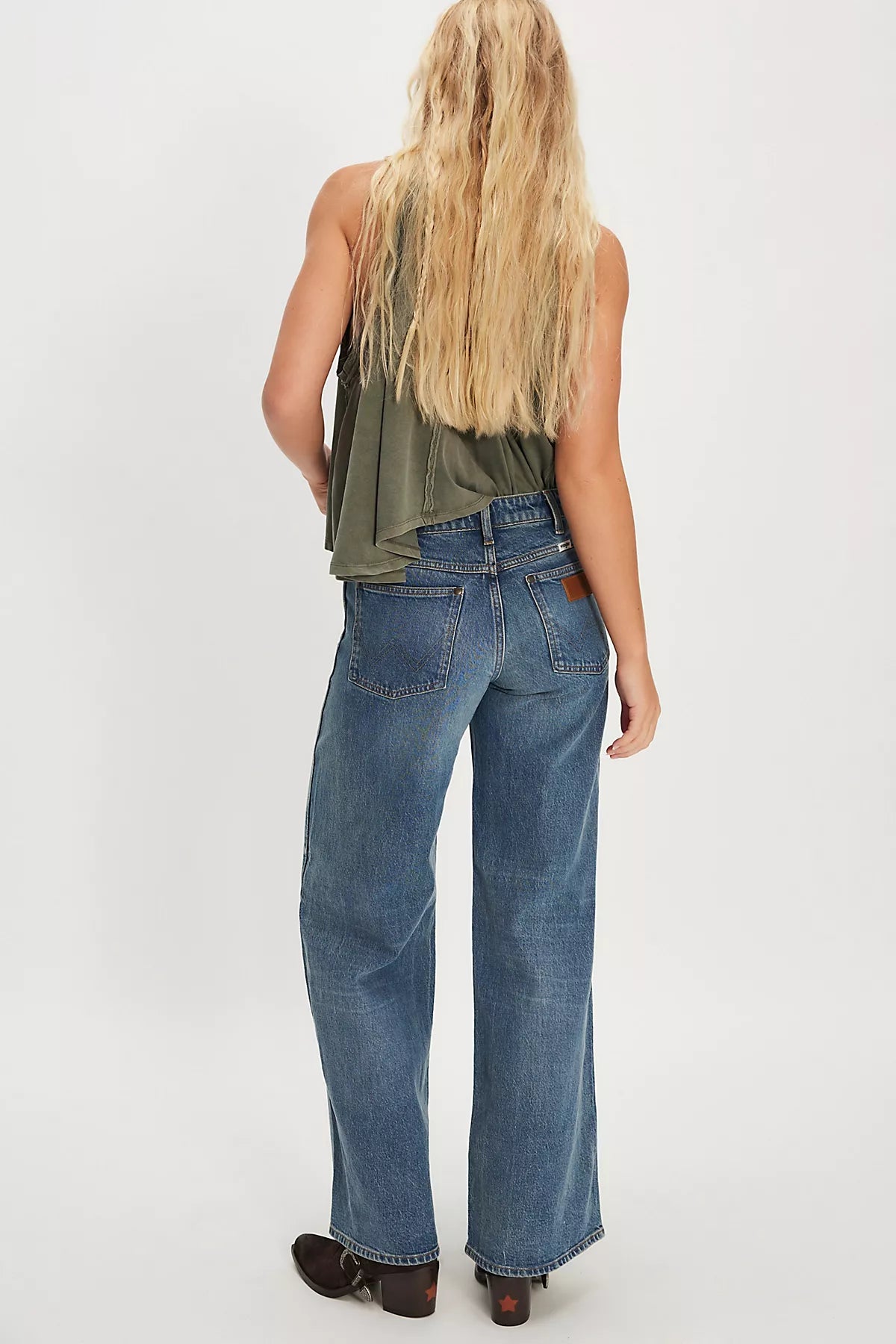 Wrangler World Wide Mid-Rise Wide-Leg Jeans