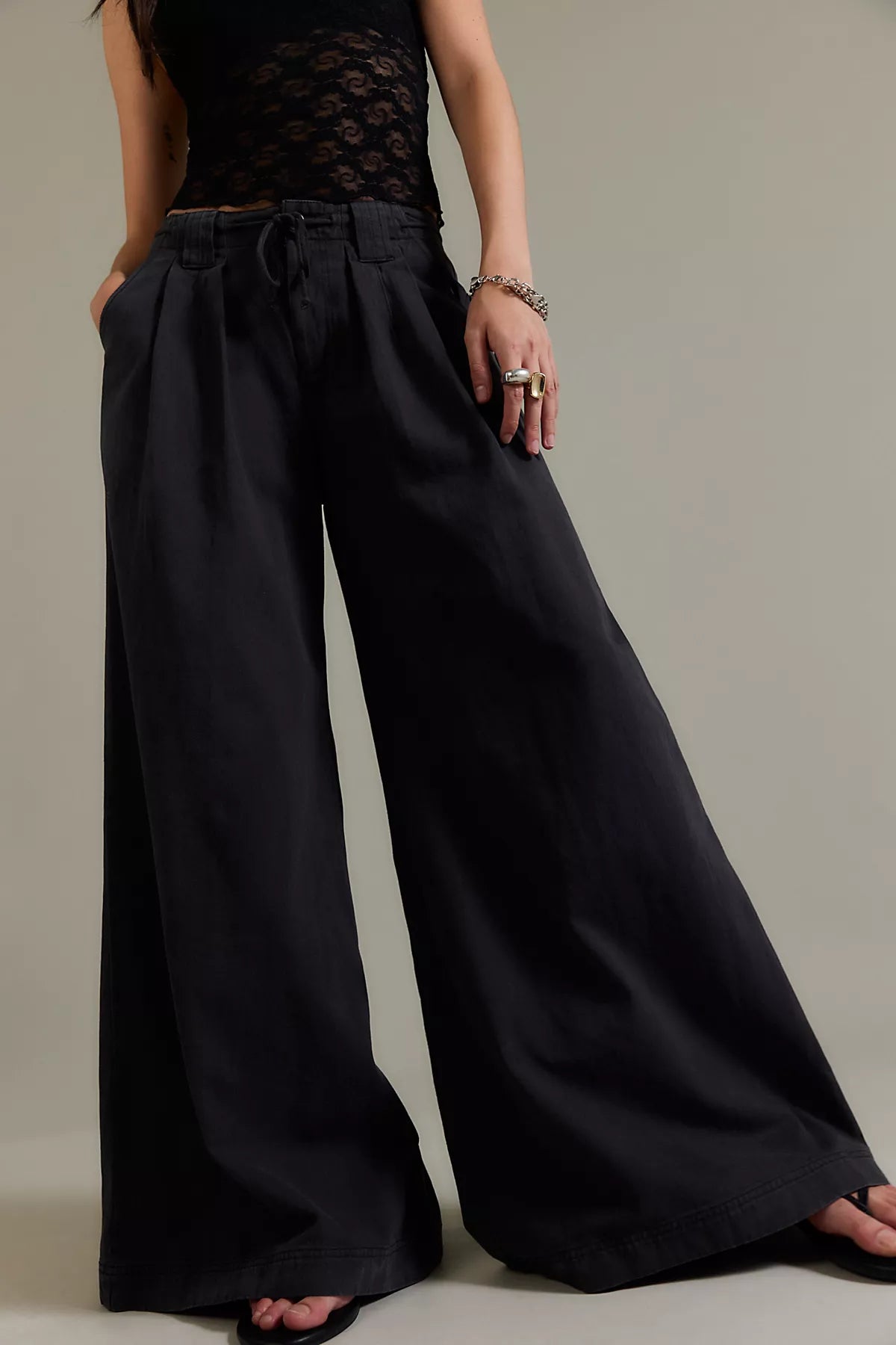 Julien Wide-Leg Chino Trousers