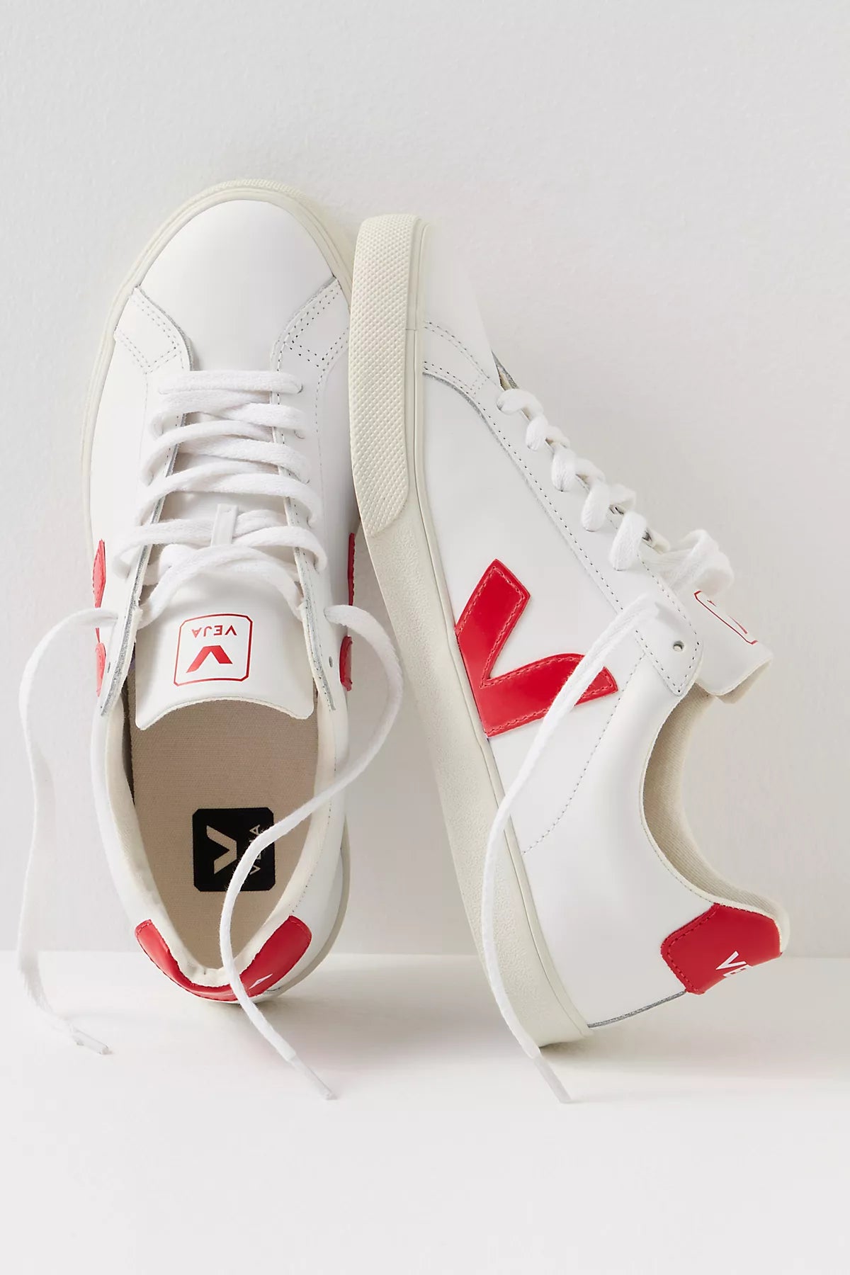 Veja Esplar Sneakers