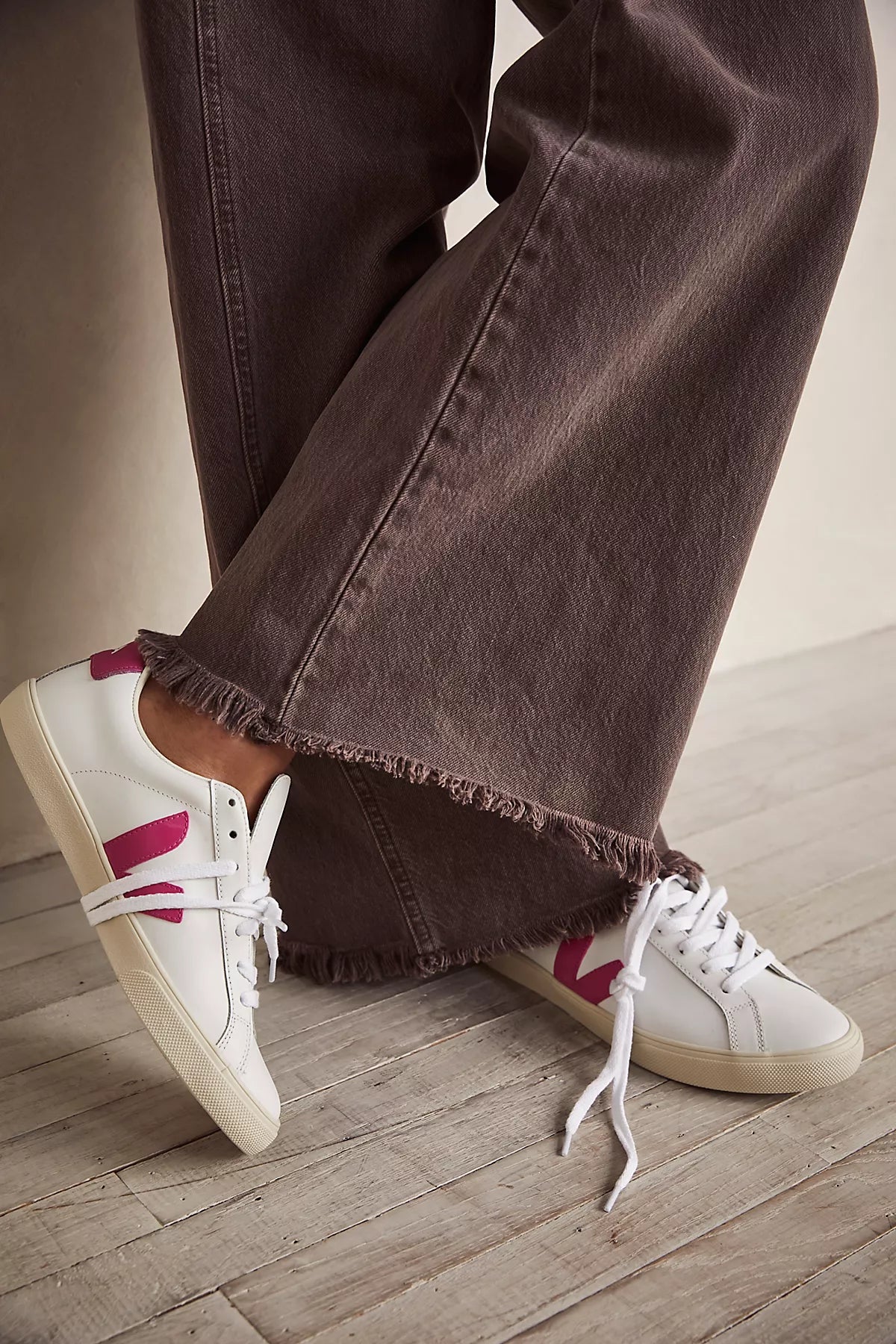 Veja Esplar Sneakers
