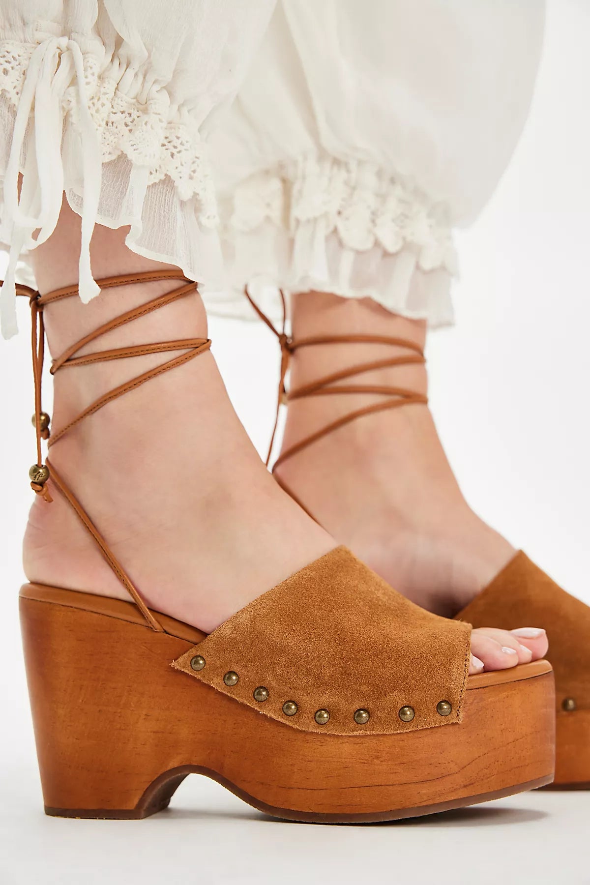Front Row Wrap Clogs