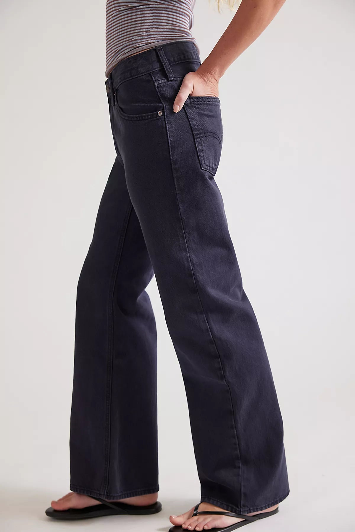 Levi's Loose Boot Jeans